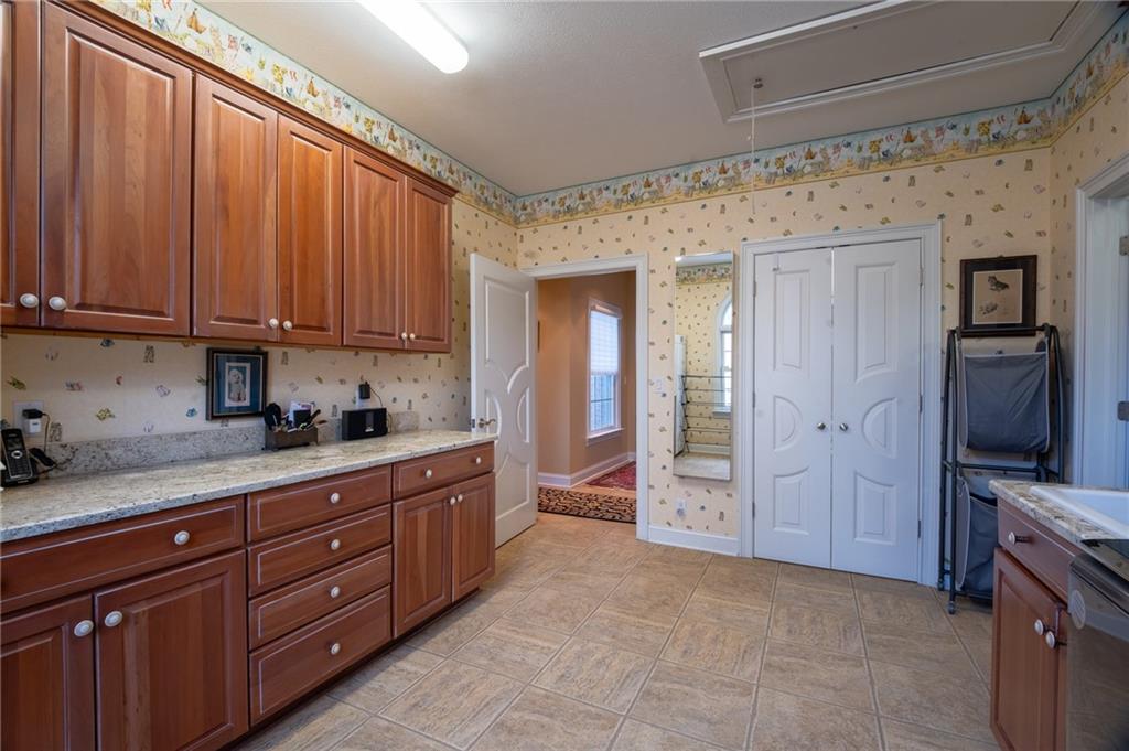 104 Angerer Road Canonsburg, PA 15317 - Photo 35 of 50