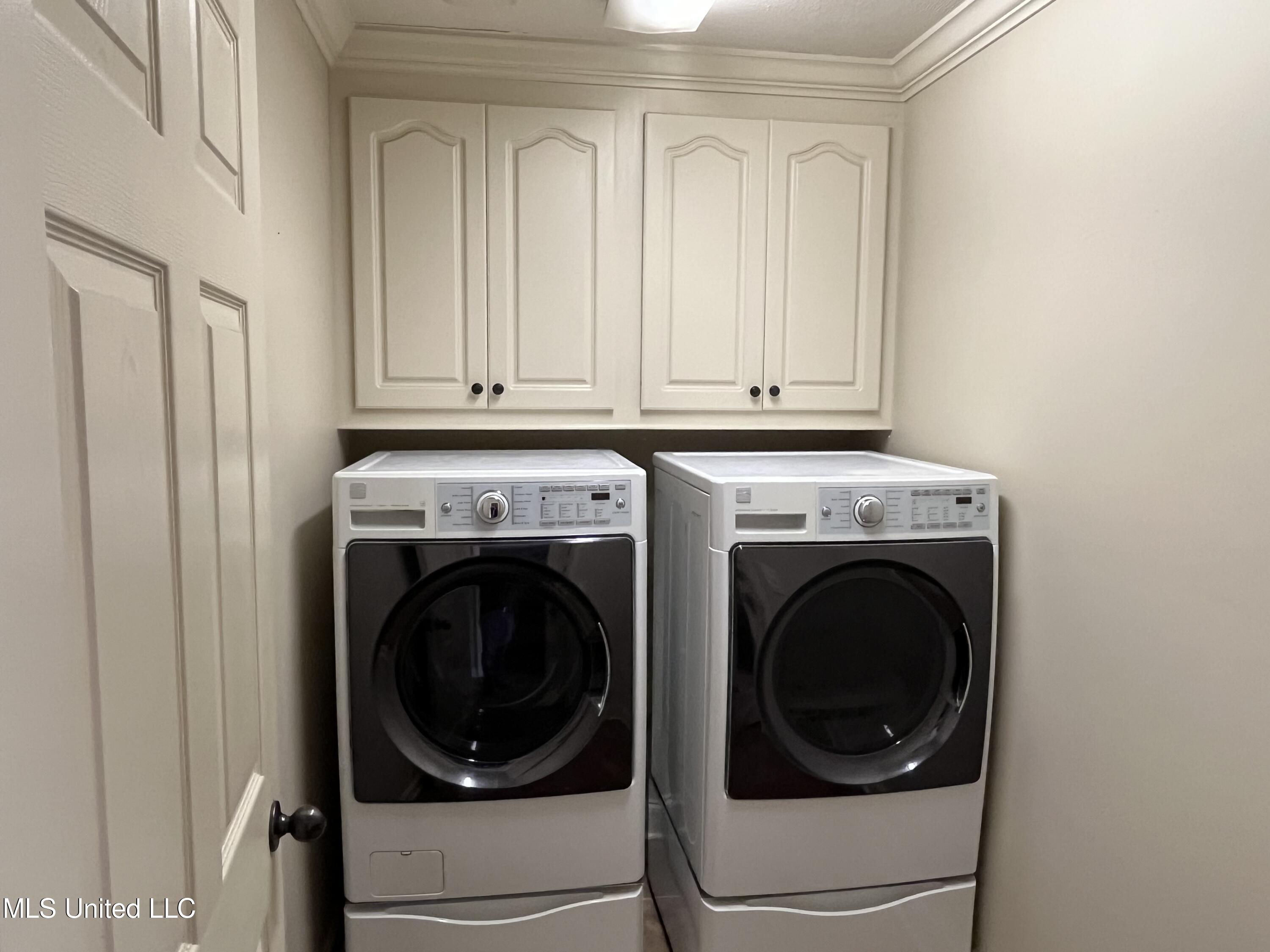 533 Roxbury Place Florence, MS 39073 - Photo 15 of 25 D022E1F9-9876-4FC7-BB93-DD283F7BC1C3