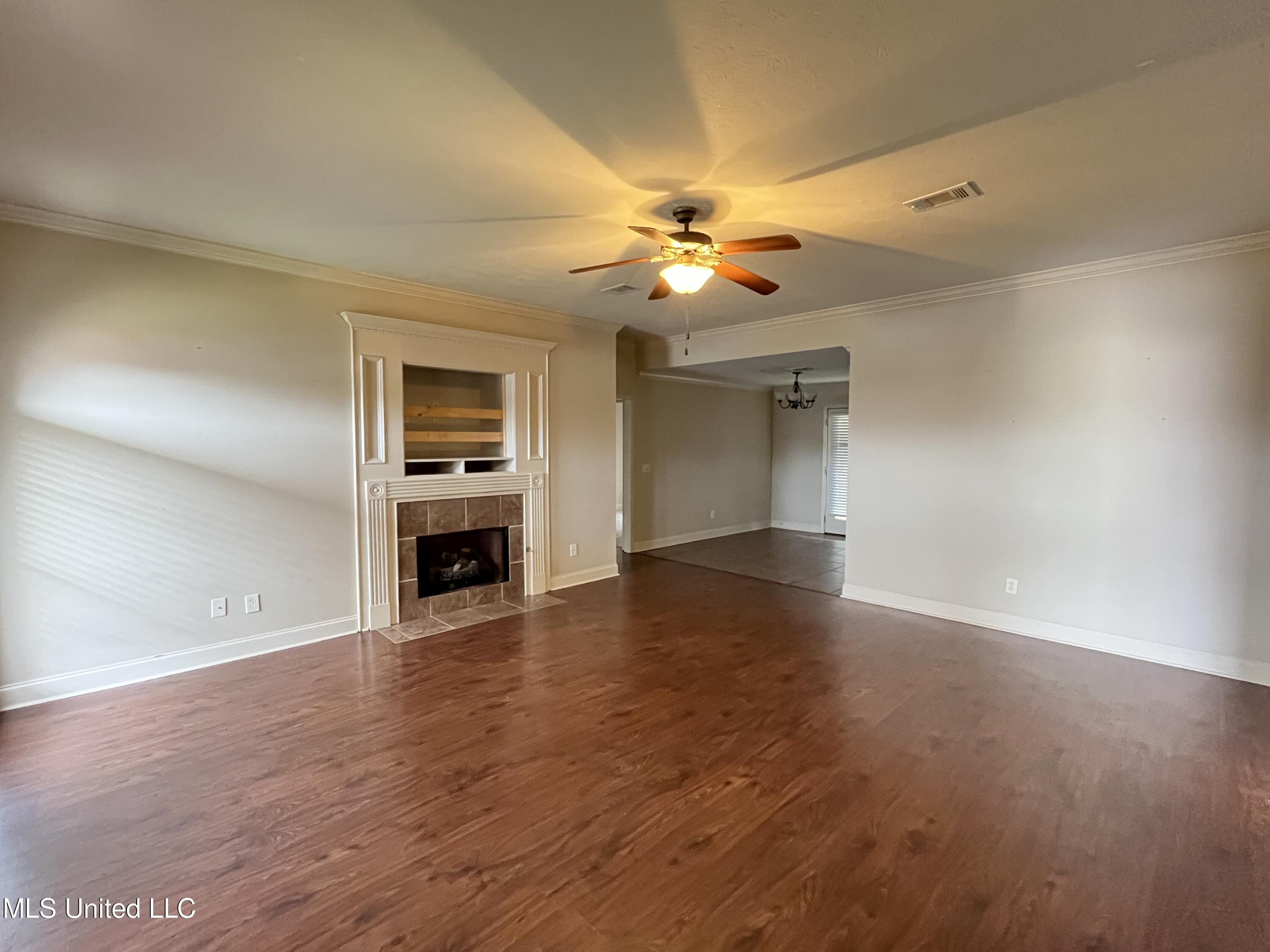 533 Roxbury Place Florence, MS 39073 - Photo 2 of 25 D7F45CBC-D1A1-46EA-8147-8409E1B7DFFD