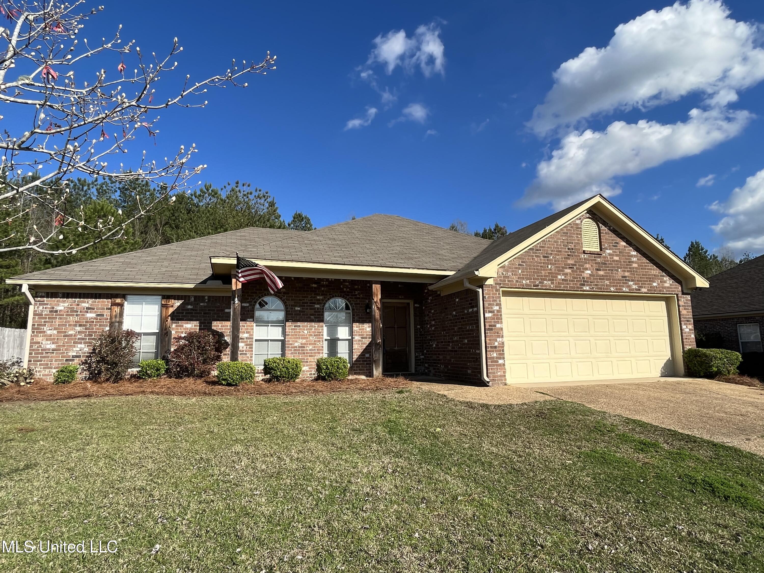 533 Roxbury Place Florence, MS 39073 - Photo 24 of 25 0921A240-8ADE-4C72-BF83-14466C90C031