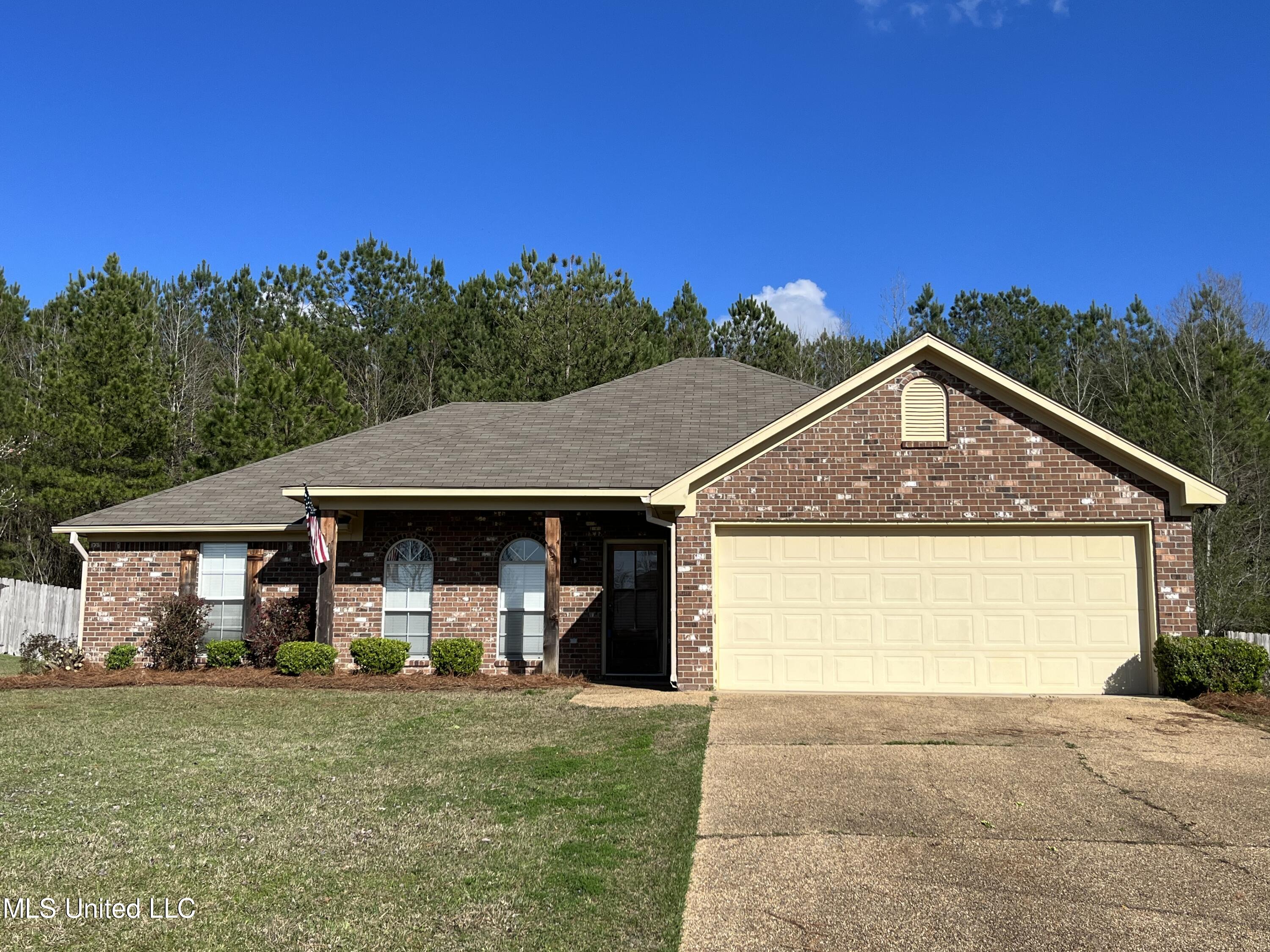533 Roxbury Place Florence, MS 39073 - Photo 25 of 25 5EAFF63A-0FB9-4A4E-8575-57C254DCB05F
