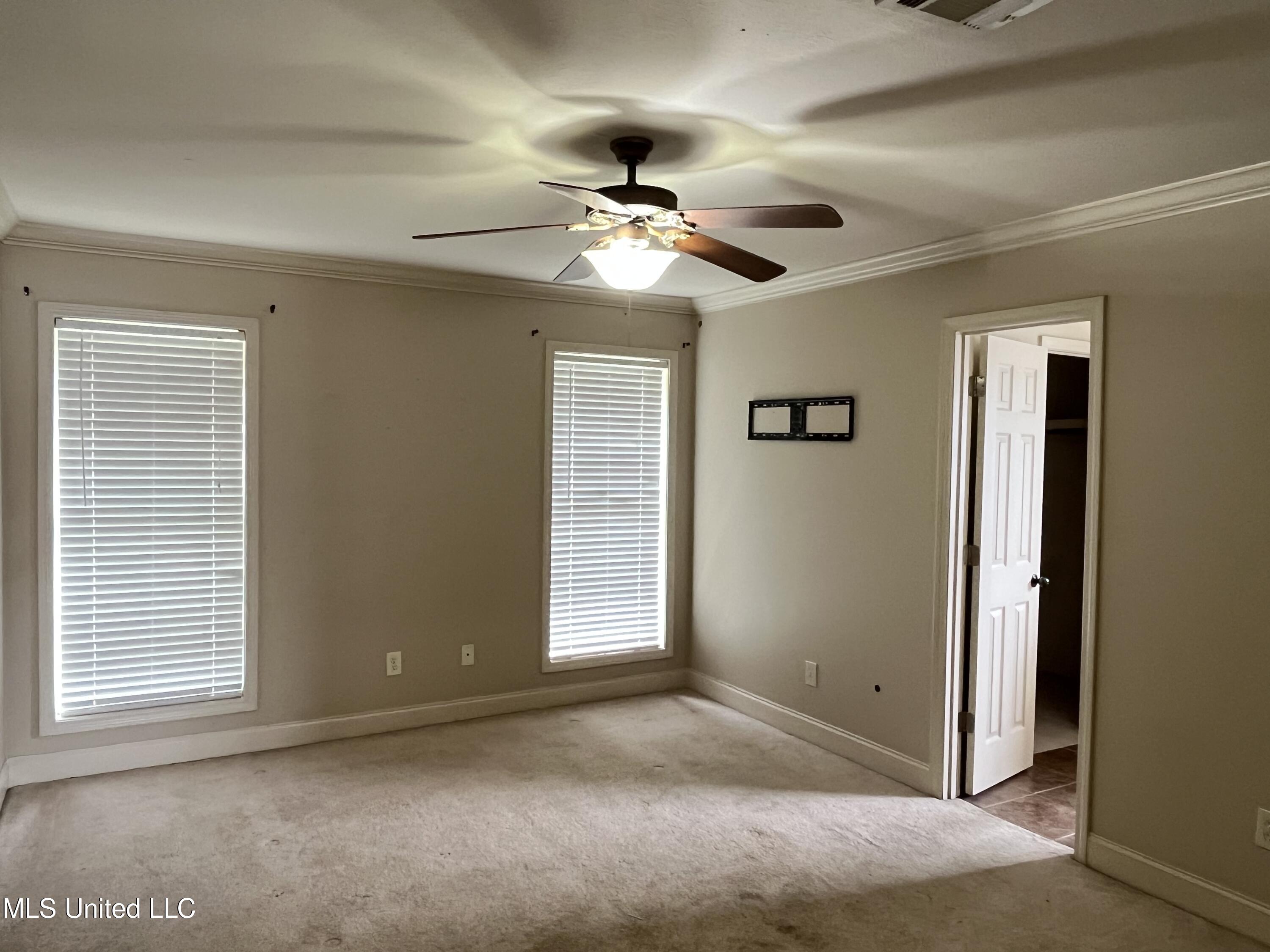 533 Roxbury Place Florence, MS 39073 - Photo 8 of 25 DC31E7D8-1FB8-483F-84EE-0E0E71FA2F99