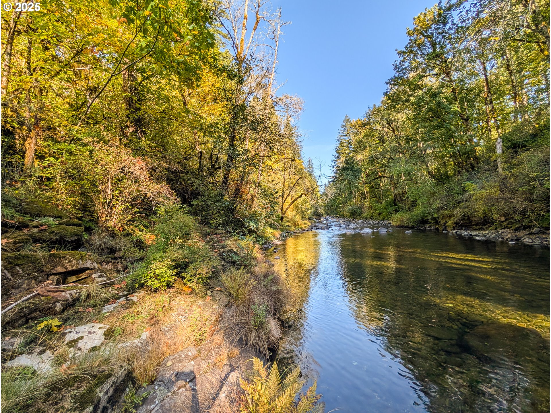 36403 Northeast 267th Street Yacolt, WA 98675 - Photo 29 of 33 a view of a lake with houses