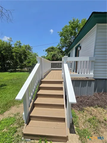 $209,900 | 429 North Main Street, Rockdale, TX 76567