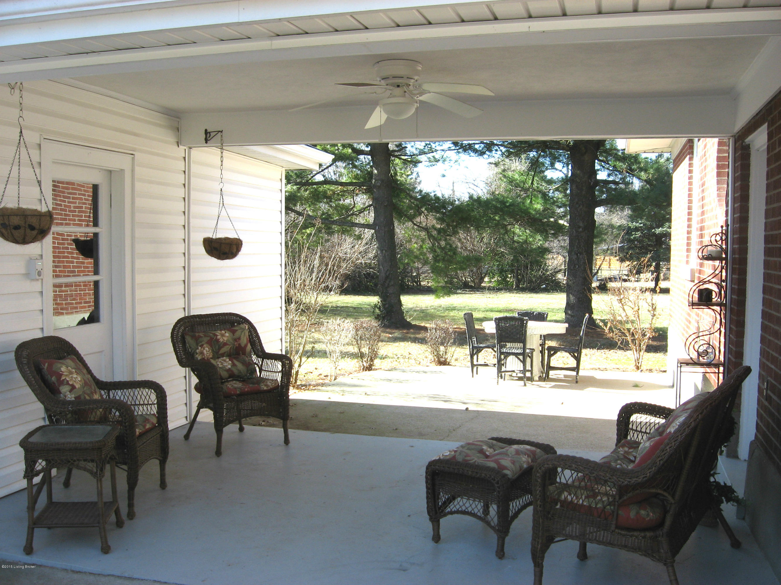 100 South Hampton Road Louisville, KY 40222 - Photo 5 of 23 Stroll onto the Open Breezeway and Consider Grilling a Steak.