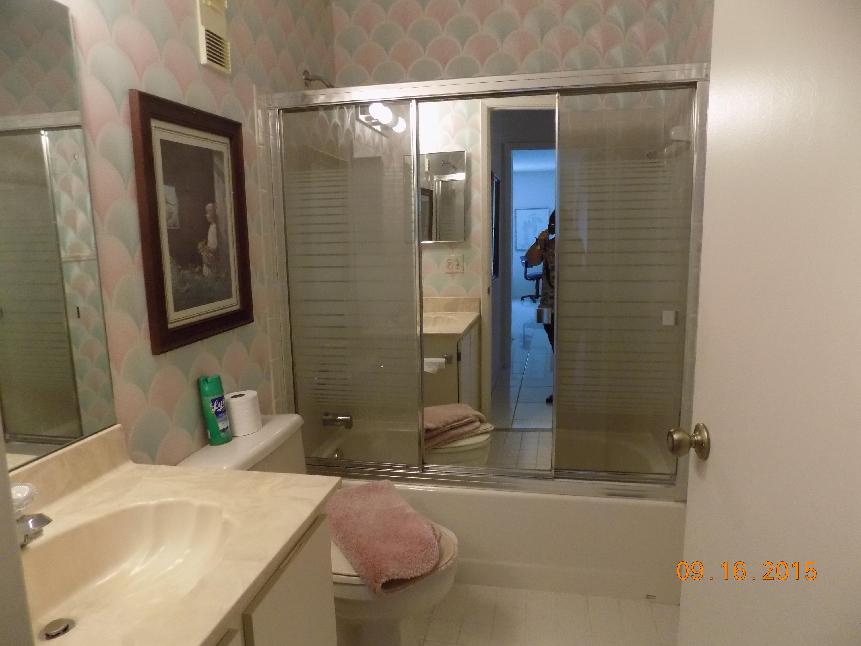 8279 Summerbreeze Lane Boca Raton, FL 33496 - Photo 12 of 34 GUEST BATH 2