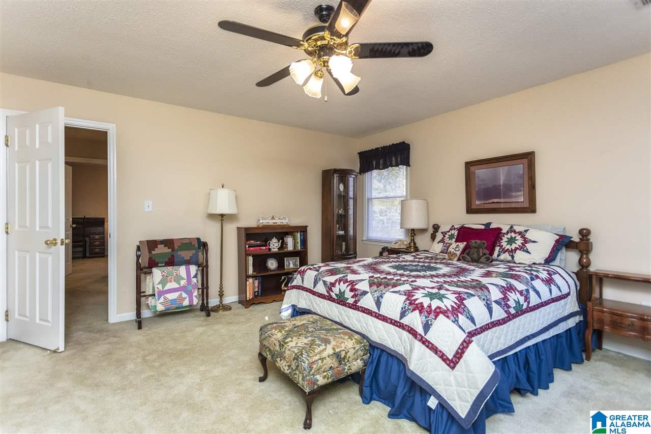 4041 South Shades Crest Road Birmingham, AL 35244 - Photo 30 of 45