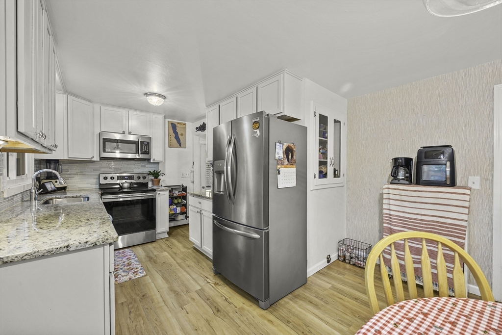 64 Brigham Road South Hadley, MA 01075 - Photo 7 of 25