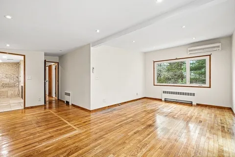 $2,250,000 | 583 Gay Street, Westwood, MA 02090
