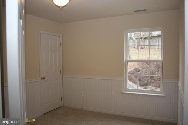 410 Longdraft Road Gaithersburg, MD 20878 - Photo 14 of 22 Bedroom #2
