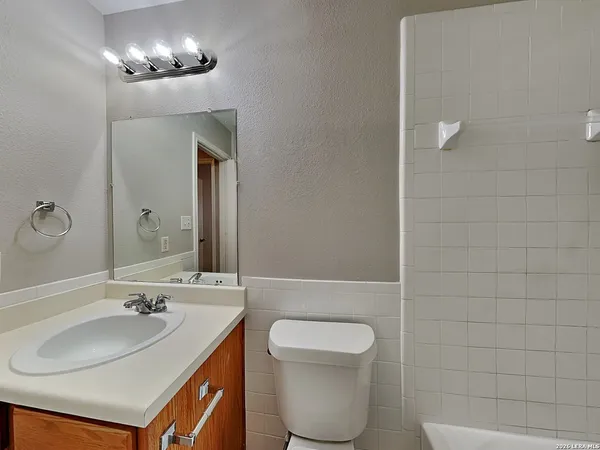 $1,379 | 8507 Crinum Lily Drive, Converse, TX 78109