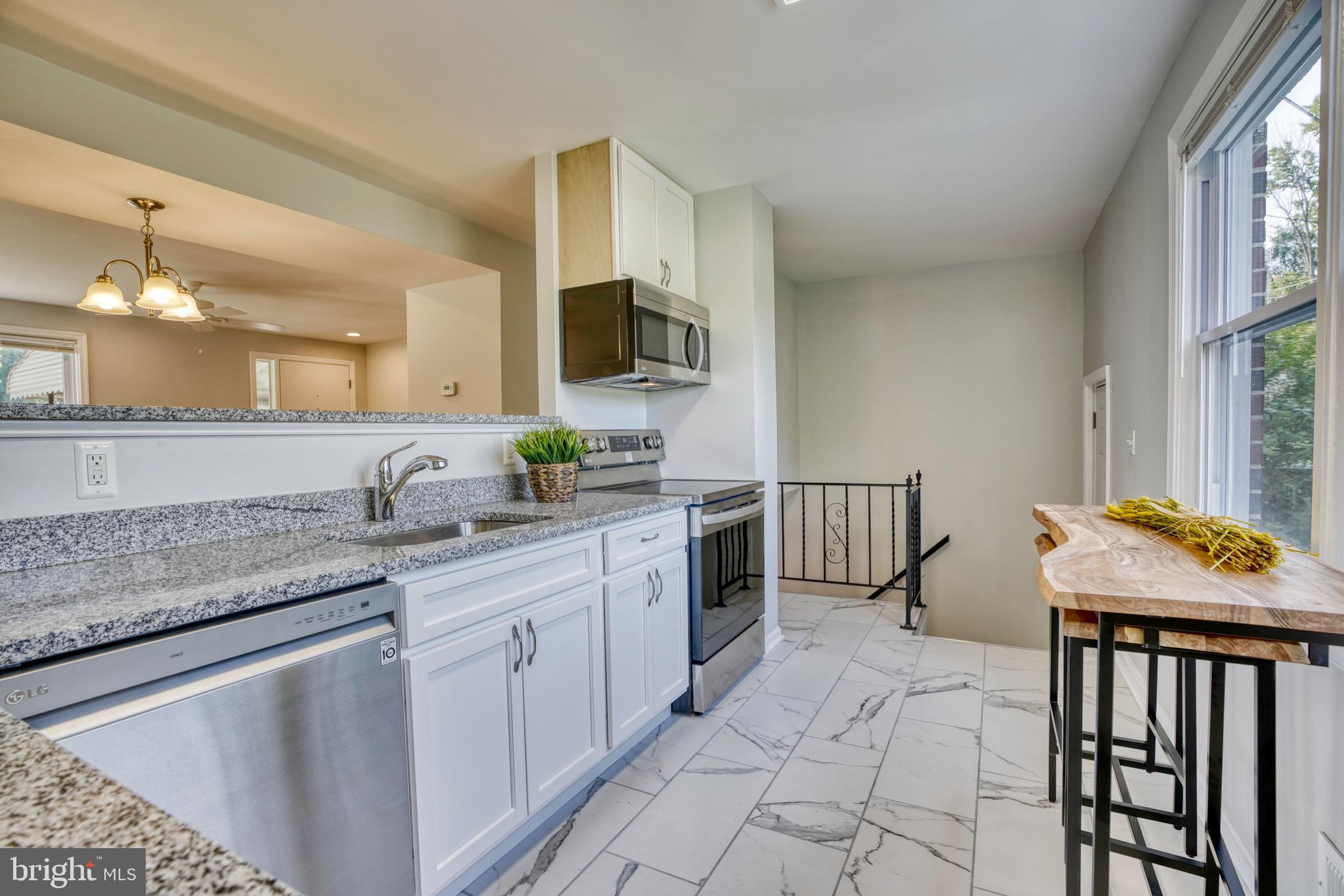5102 Fredcrest Road Baltimore, MD 21229 - Photo 14 of 38 Gallery Image 14