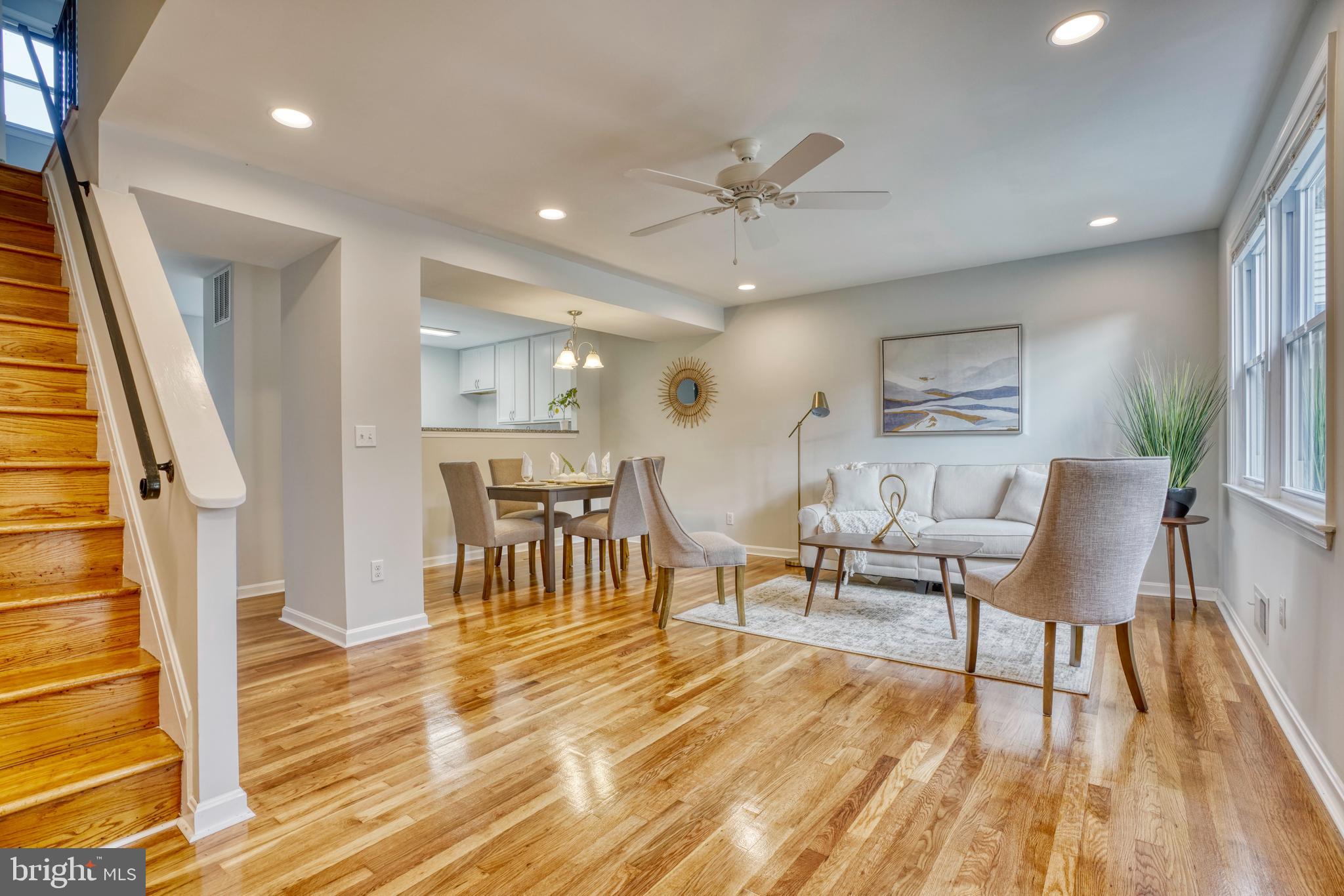 5102 Fredcrest Road Baltimore, MD 21229 - Photo 3 of 38 Gallery Image 3