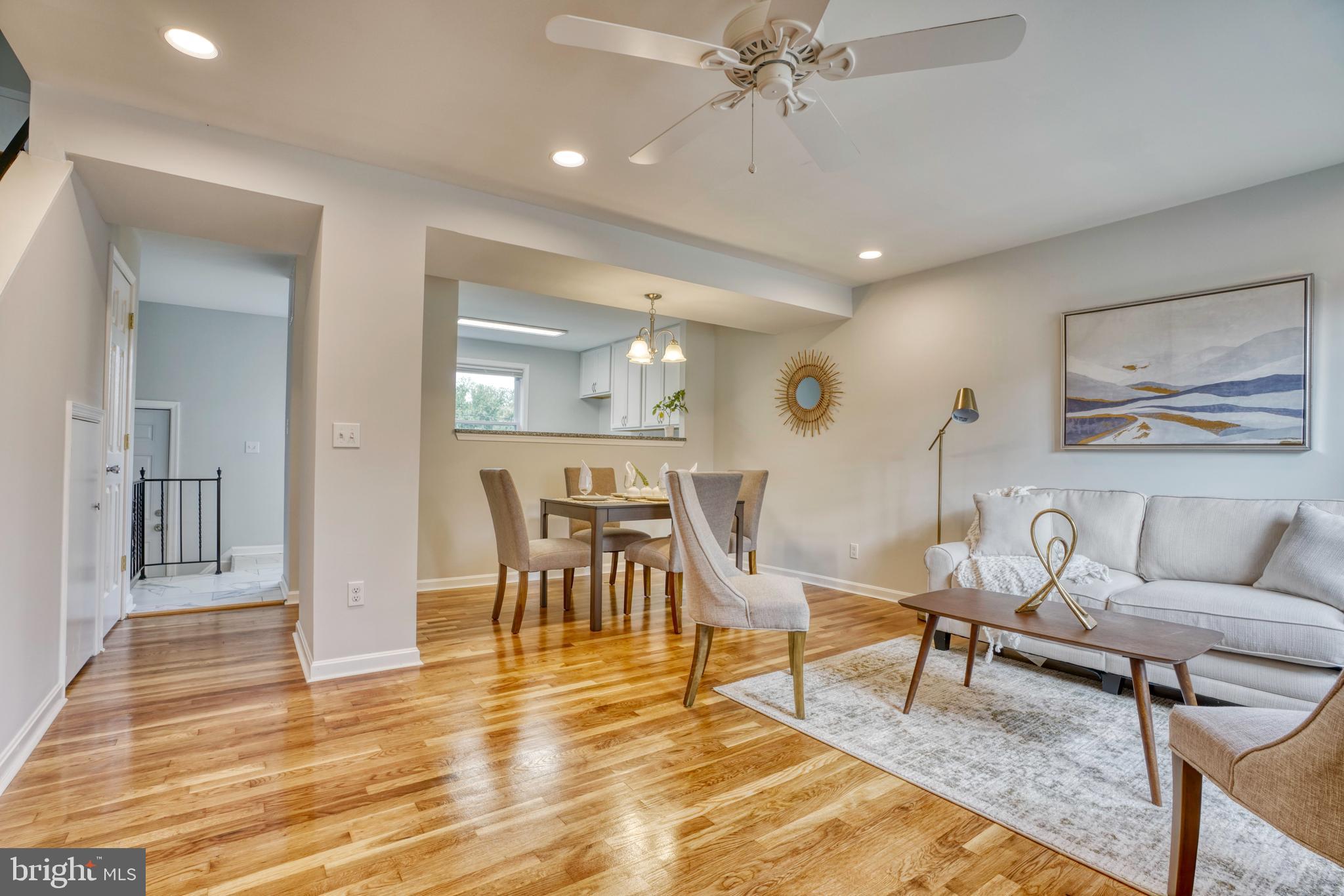 5102 Fredcrest Road Baltimore, MD 21229 - Photo 4 of 38 Gallery Image 4