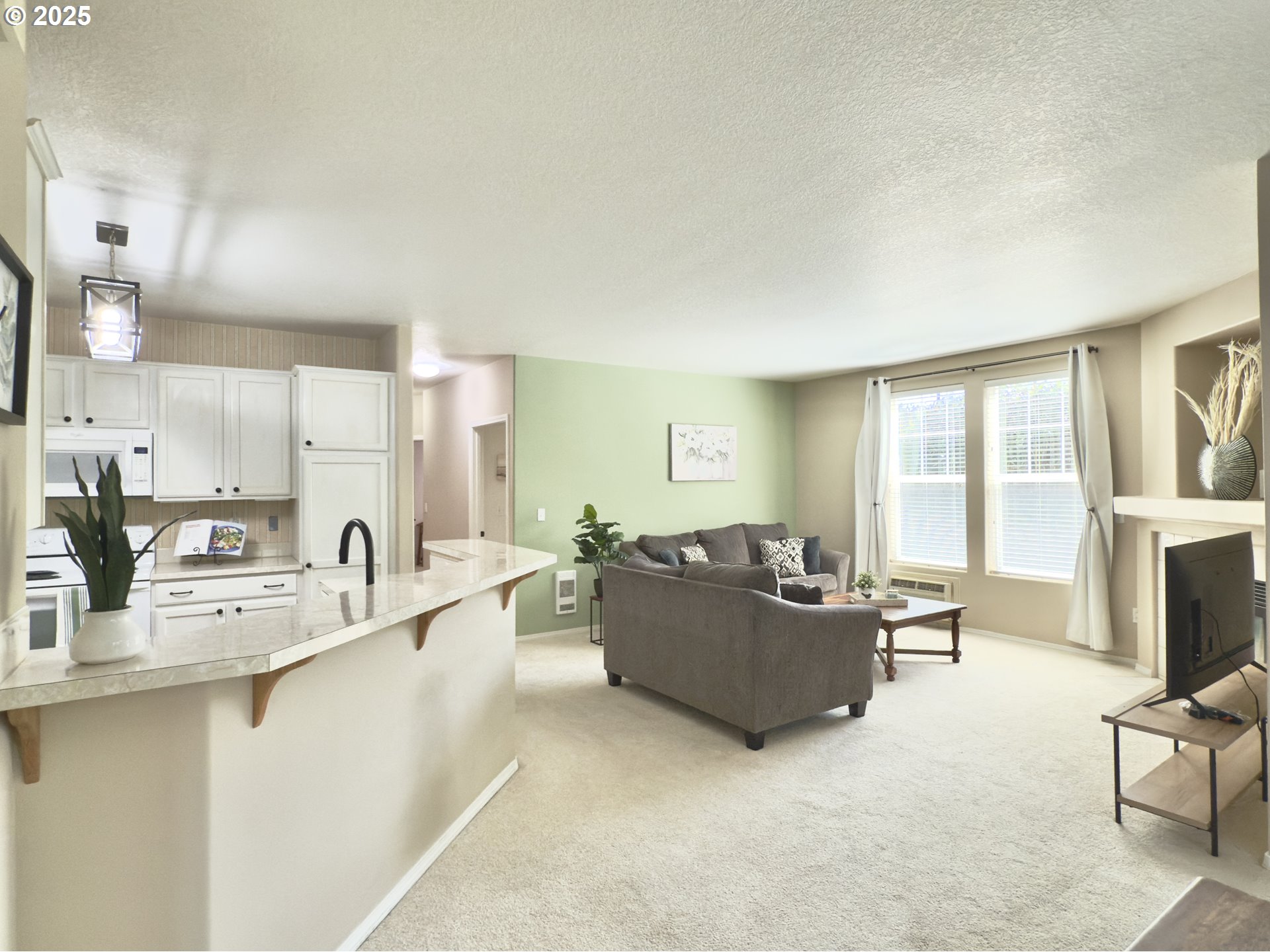 7264 Southwest Manor Way, Unit A Beaverton, OR 97078 - Photo 7 of 17 Gallery Image 7