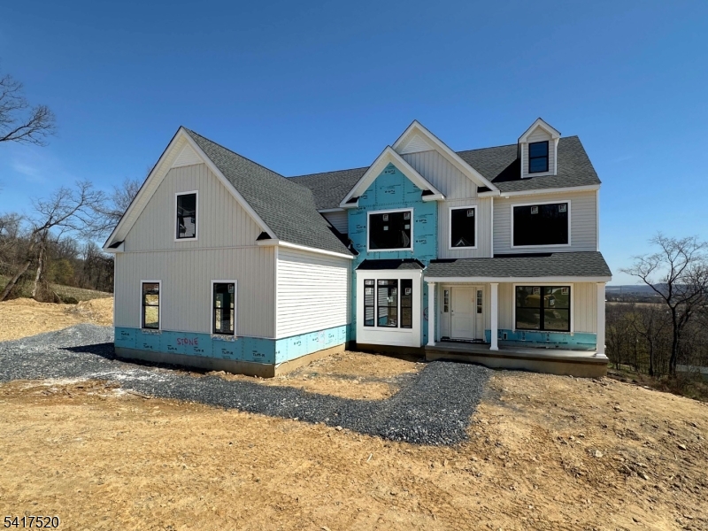 6 Spring Street Phillipsburg, NJ 08865 - Photo 2 of 5 a view of a white house