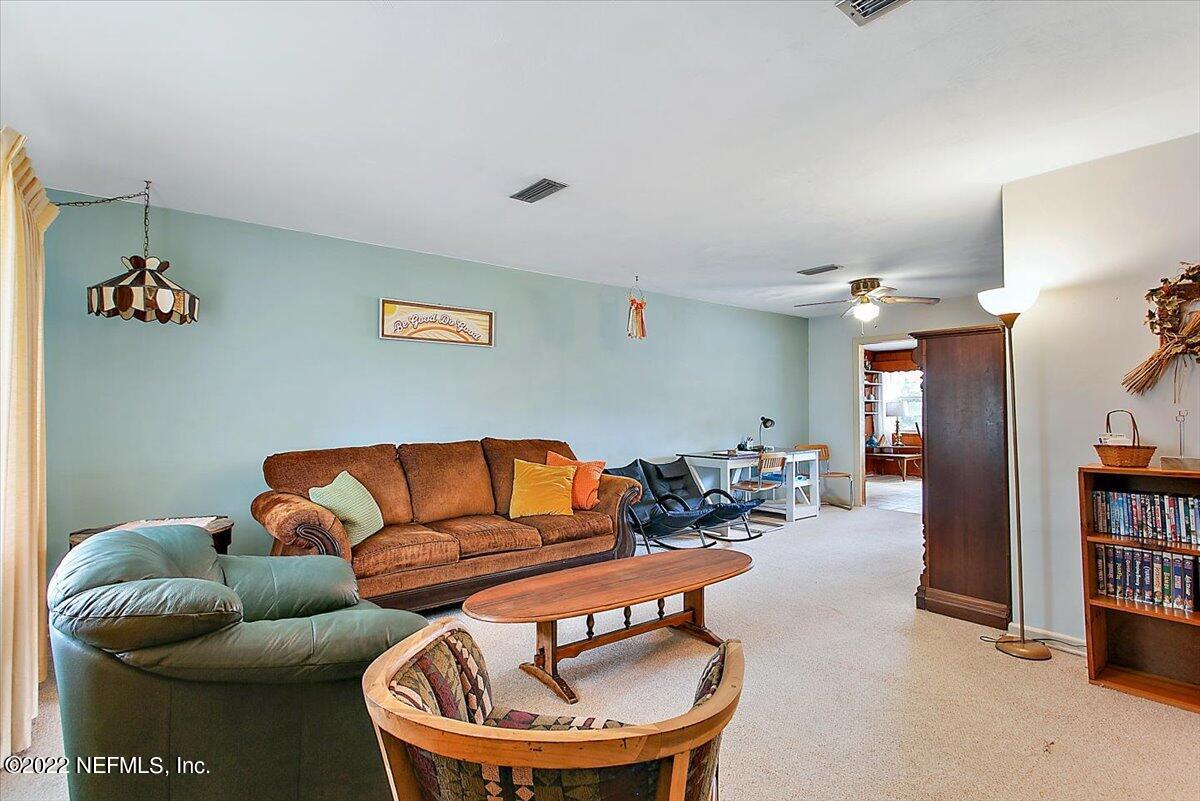 917 Carlotta Road West Jacksonville, FL 32211 - Photo 3 of 12 03-Living Room