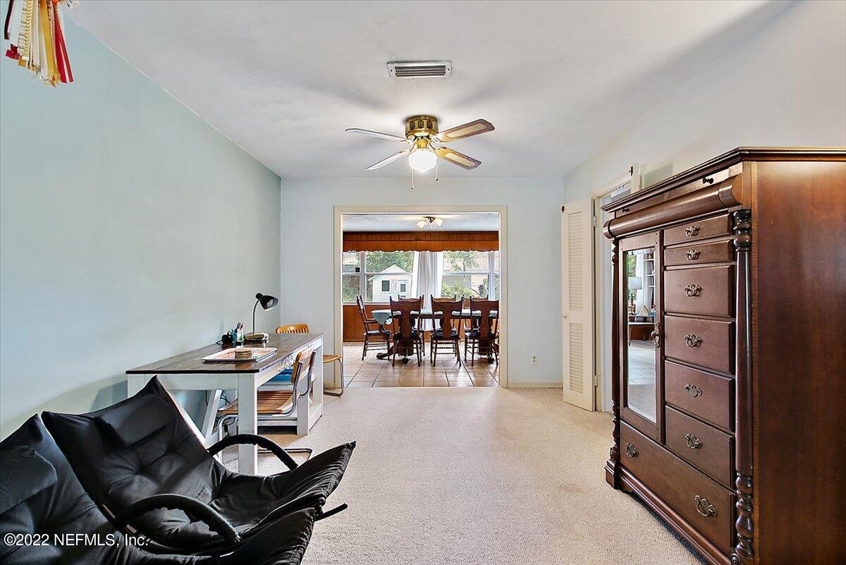 917 Carlotta Road West Jacksonville, FL 32211 - Photo 4 of 12 04-Dining Room