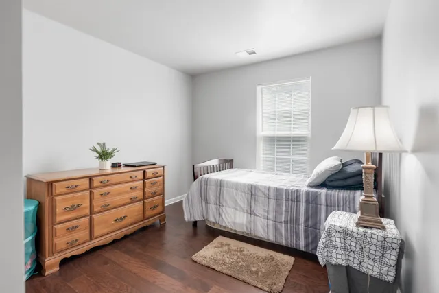 $270,000 | 5170 Hickory Hollow Parkway, Unit 220, Antioch, TN 37013