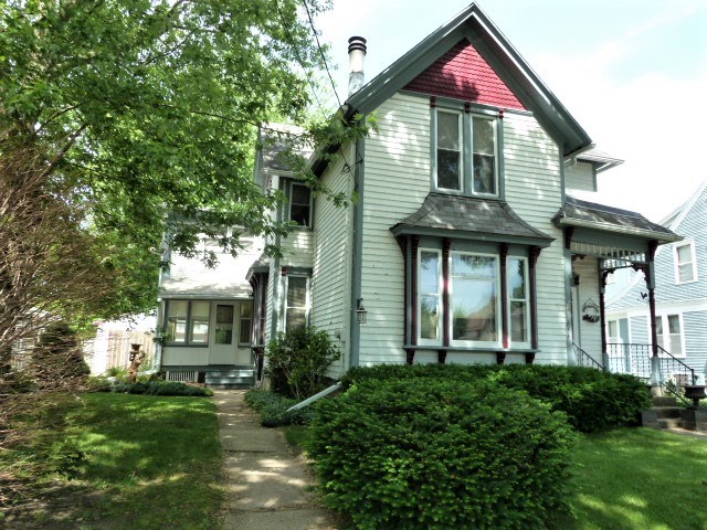 Gallery Image 1