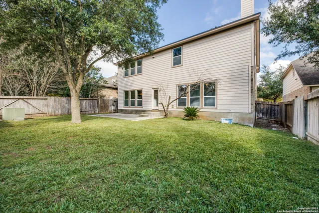 $3,100 | 19619 Flair Oak, San Antonio, TX 78258