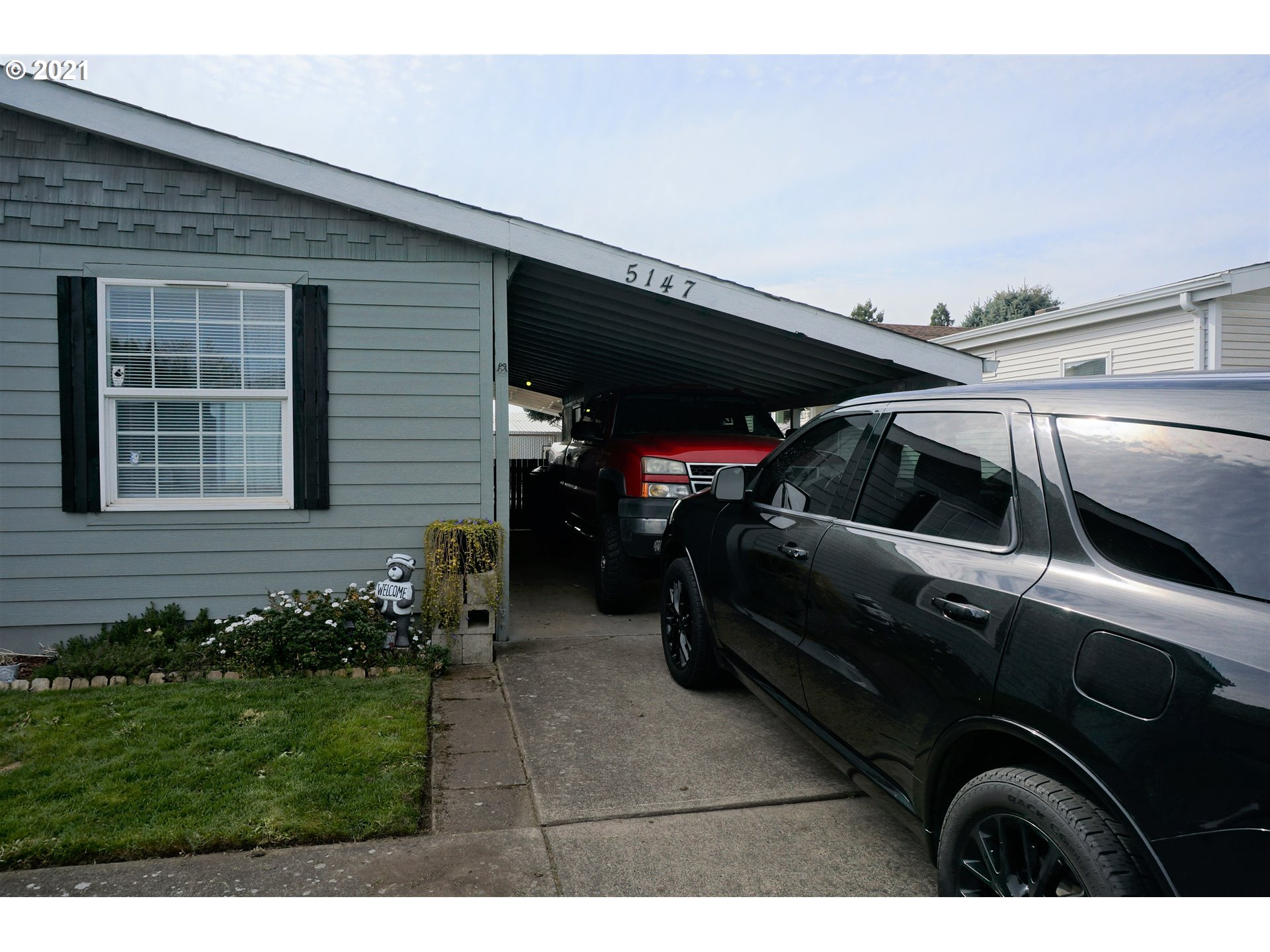5147 Springfield Court North Keizer, OR 97303 - Photo 3 of 26 Gallery Image 3