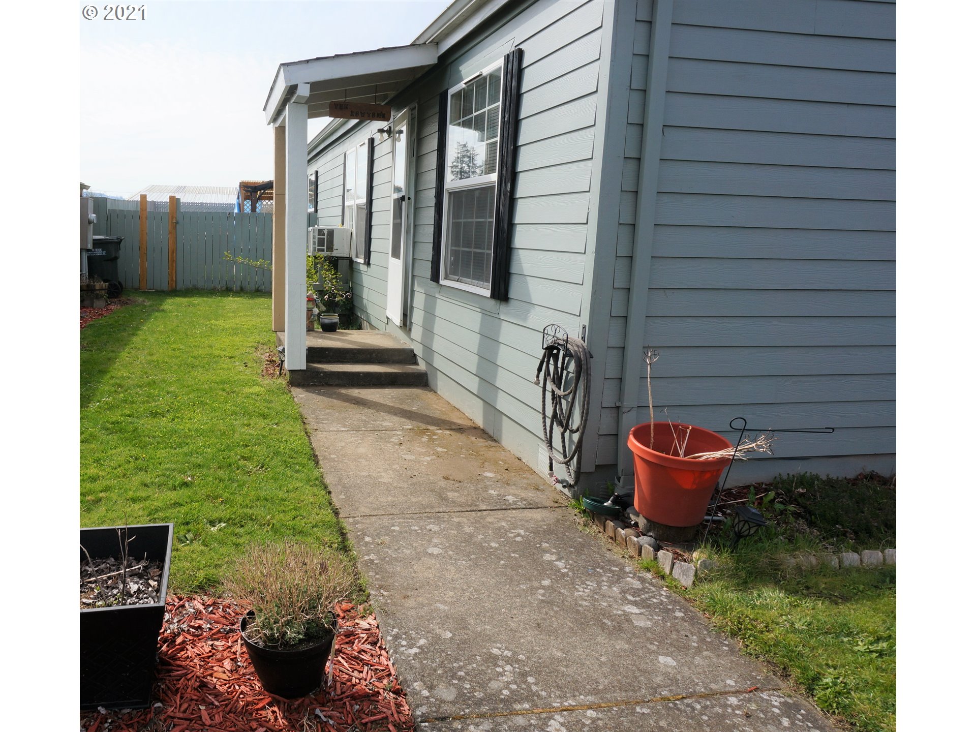 5147 Springfield Court North Keizer, OR 97303 - Photo 4 of 26 Gallery Image 4