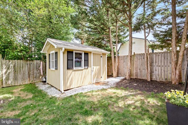 $738,000 | 6619 Cavalier Drive, Alexandria, VA 22307