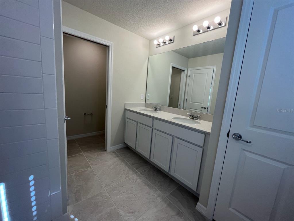 4563 Cypress Cay Way Kissimmee, FL 34746 - Photo 9 of 18