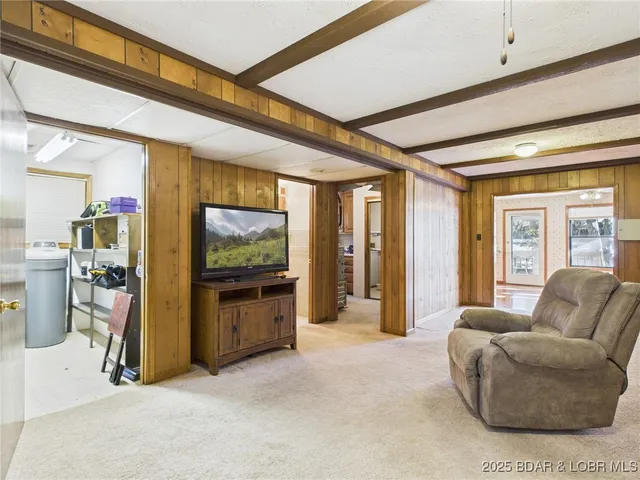 $459,500 | 722 Lehman Lane, Sunrise Beach, MO 65079