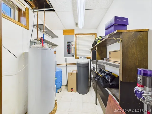 $459,500 | 722 Lehman Lane, Sunrise Beach, MO 65079