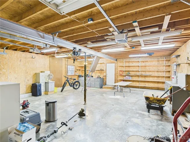 $459,500 | 722 Lehman Lane, Sunrise Beach, MO 65079