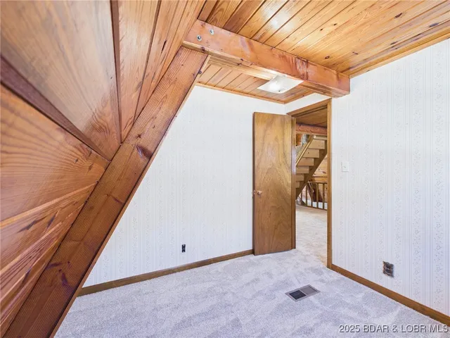 $459,500 | 722 Lehman Lane, Sunrise Beach, MO 65079