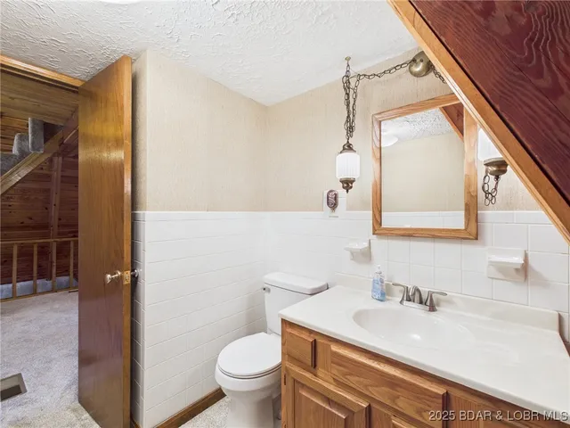 $459,500 | 722 Lehman Lane, Sunrise Beach, MO 65079