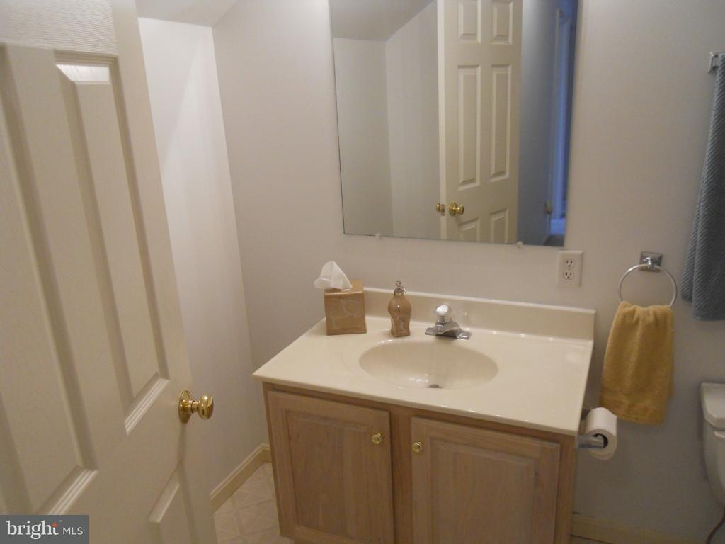 16 Limestone Court Lititz, PA 17543 - Photo 17 of 27