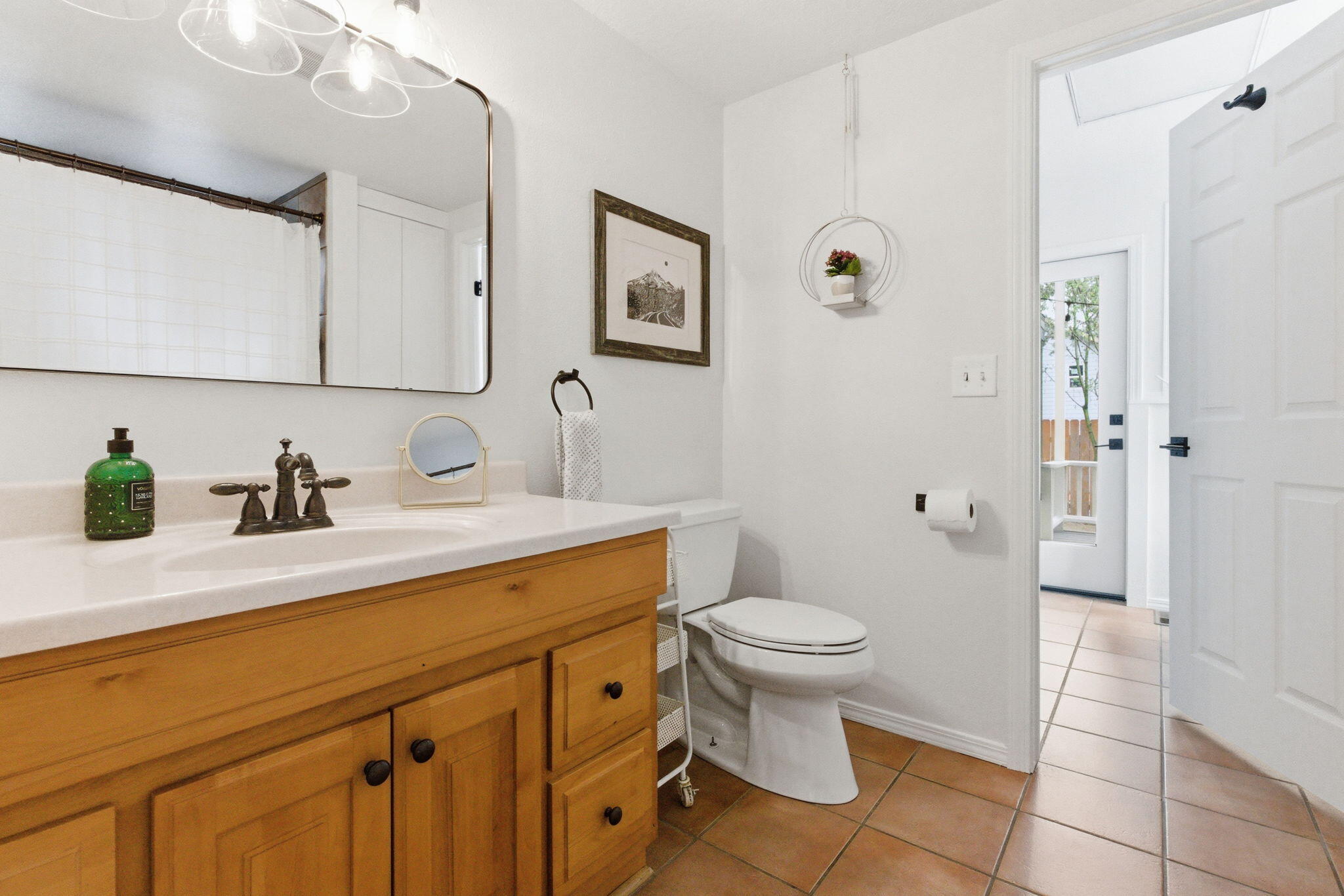 144 Southwest Cleveland Avenue Bend, OR 97702 - Photo 25 of 62 Gallery Image 25