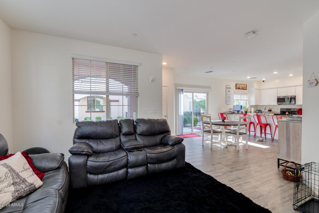 2720 South Decatur Drive, Unit 102 Gilbert, AZ 85295 - Photo 10 of 30 06-Decatur
