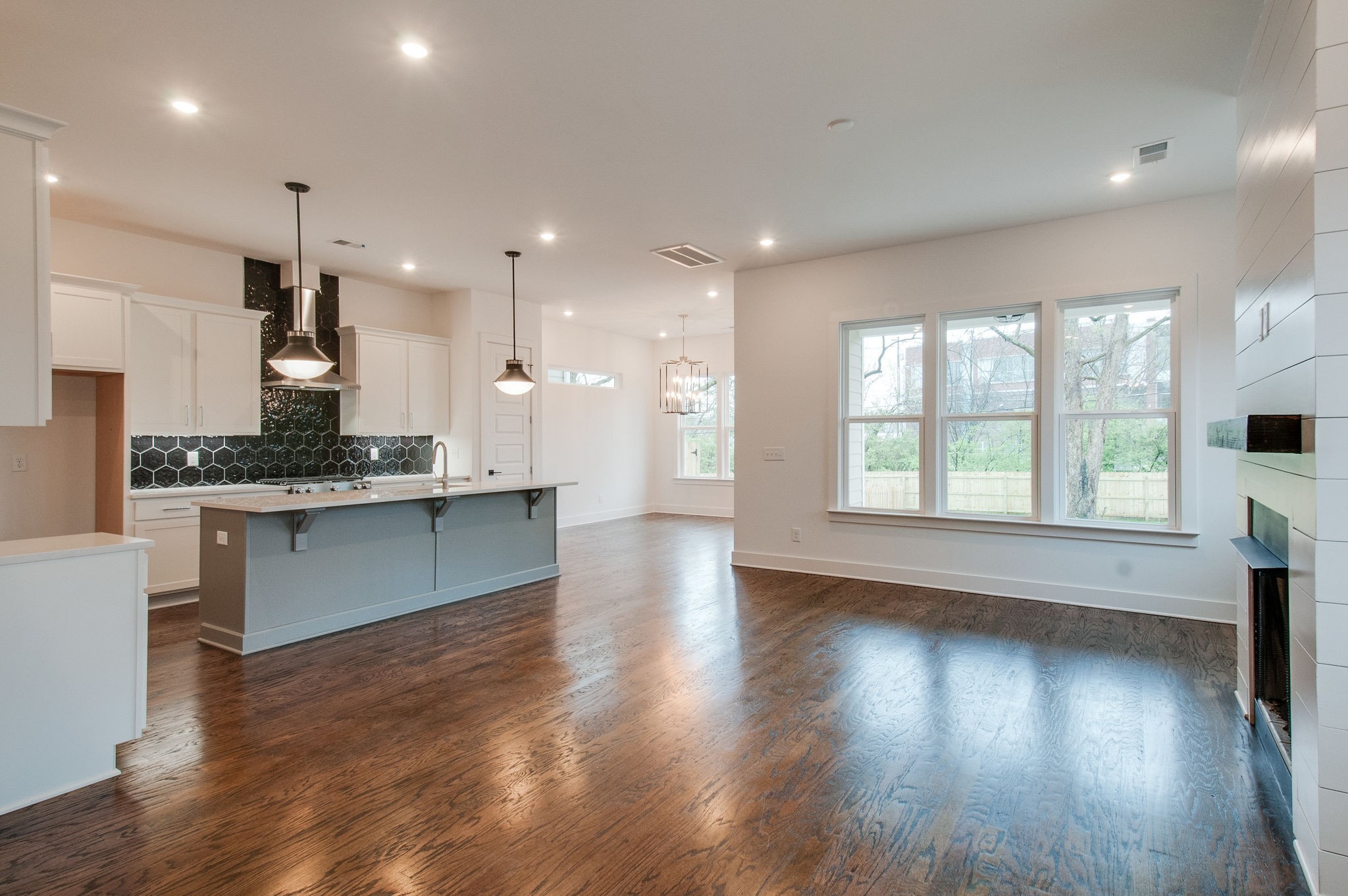 5559 Knob Road Nashville, TN 37209 - Photo 5 of 31 Gallery Image 5