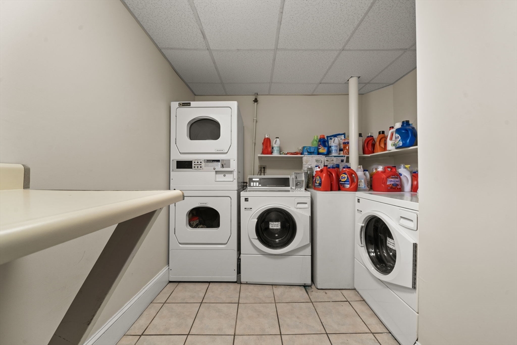 224 Jamaicaway, Unit 5 Boston, MA 02130 - Photo 8 of 15 a utility room with dryer and washer