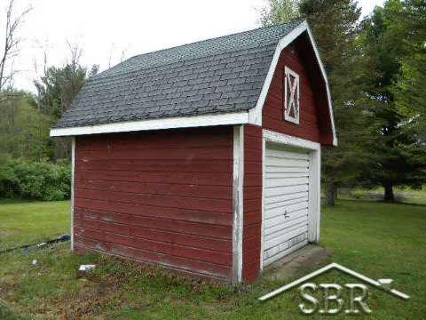 4975 Waltan Road Vassar, MI 48768 - Photo 8 of 13 20097203-7.JPG