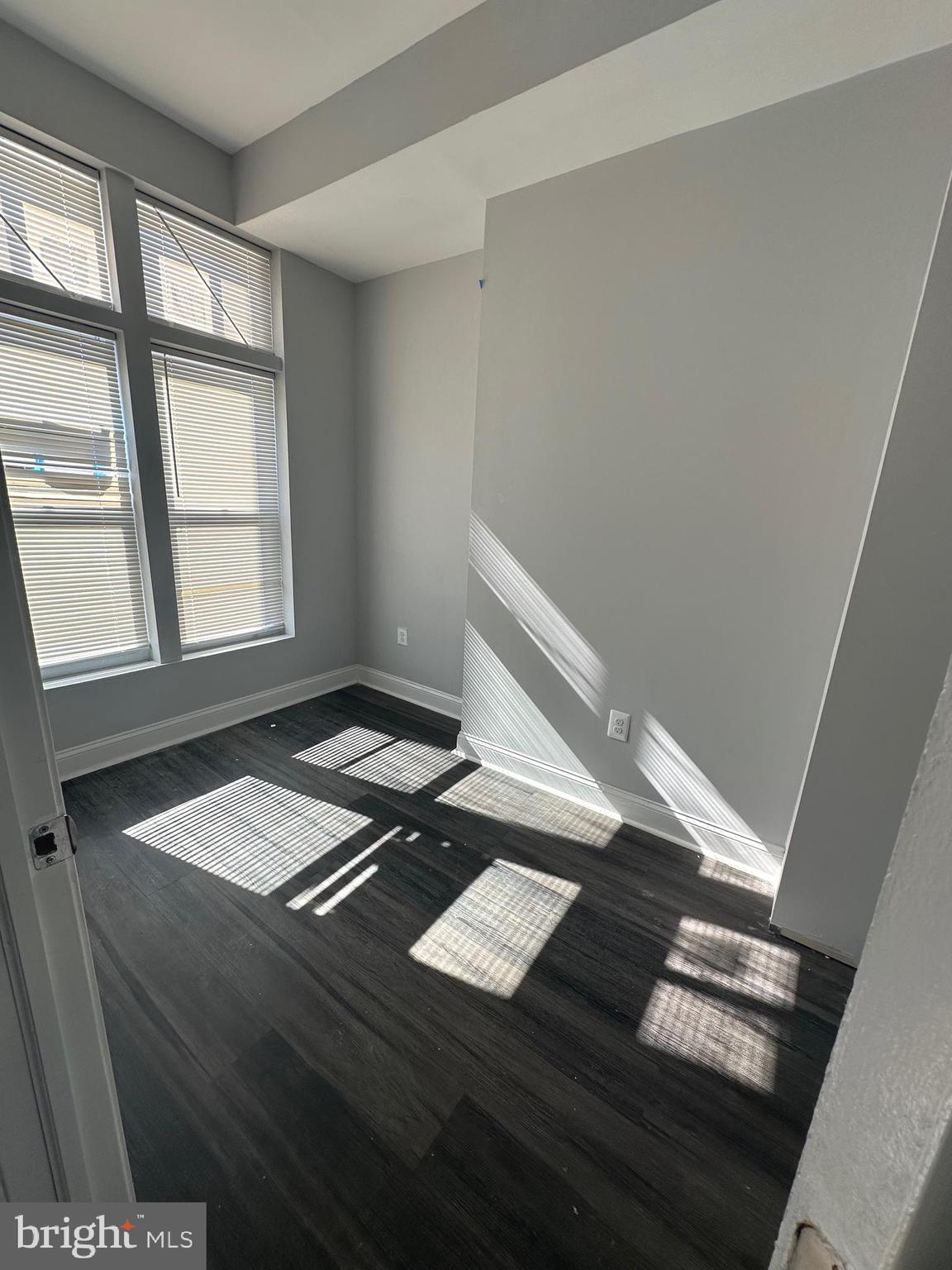 2230 East Chase Street Baltimore, MD 21213 - Photo 5 of 13