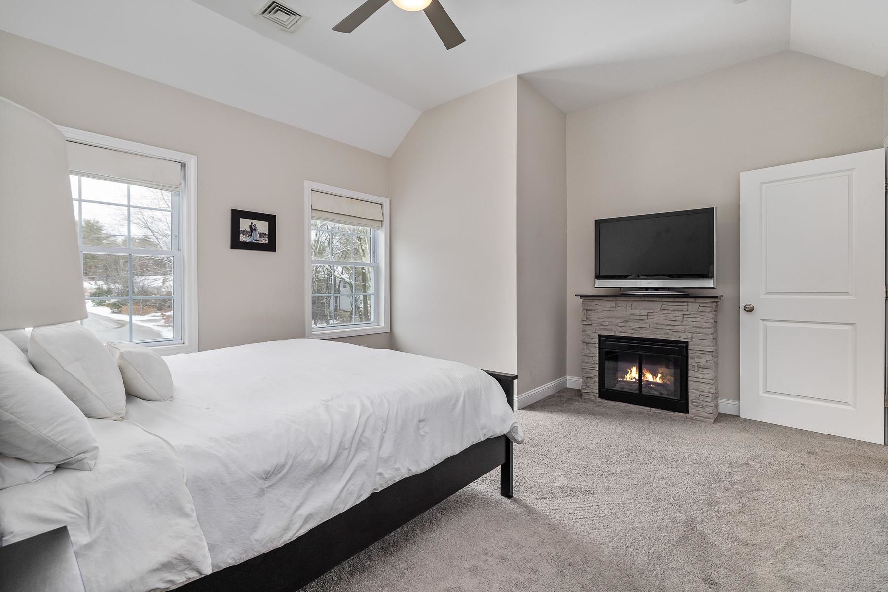 39 Huckleberry Lane Hampton, NH 03842 - Photo 17 of 40 Gallery Image 17