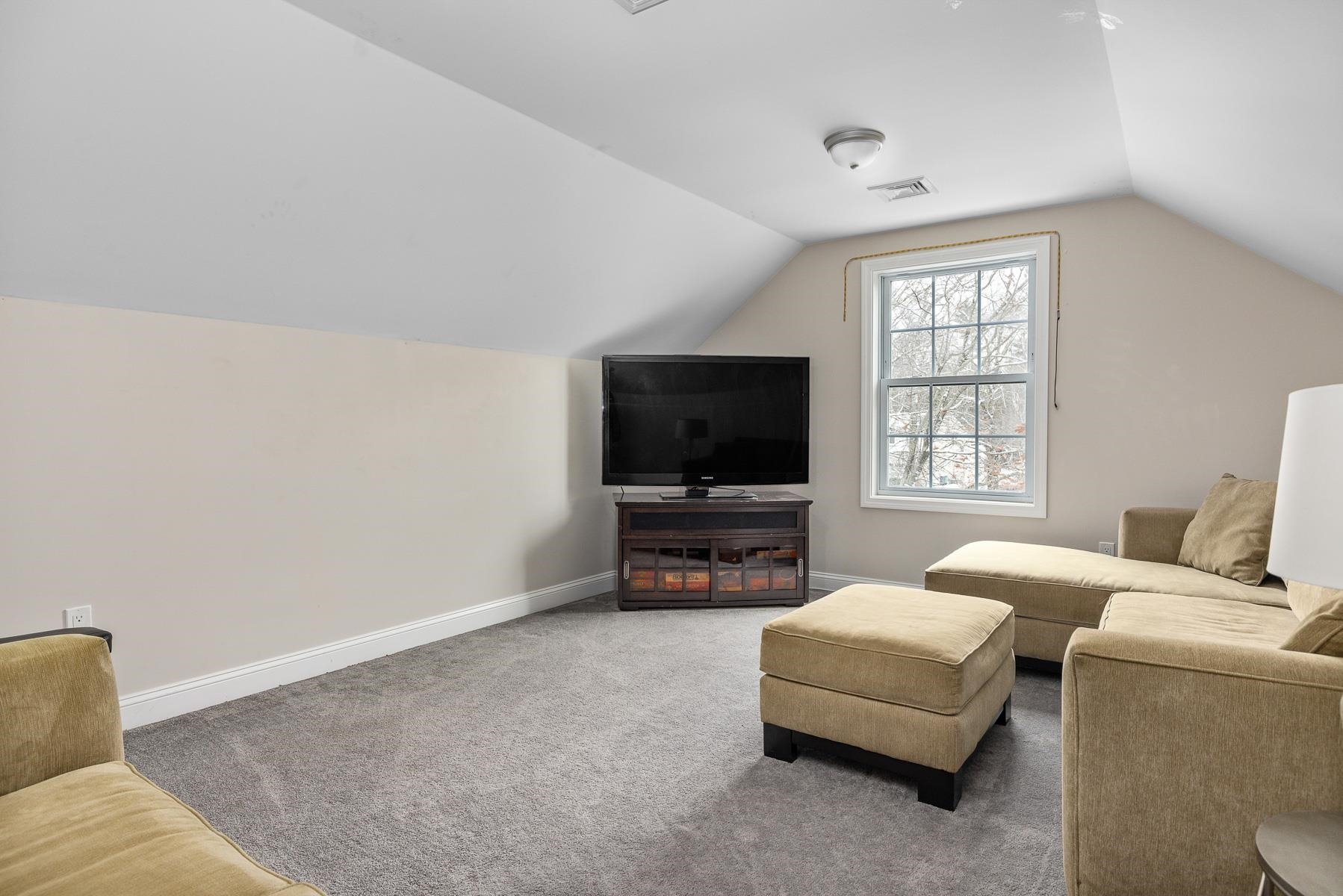 39 Huckleberry Lane Hampton, NH 03842 - Photo 28 of 40 Gallery Image 28