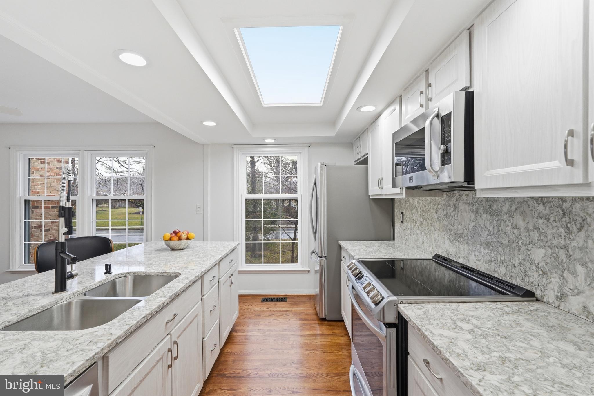 1734 Dana Street Crofton, MD 21114 - Photo 3 of 39