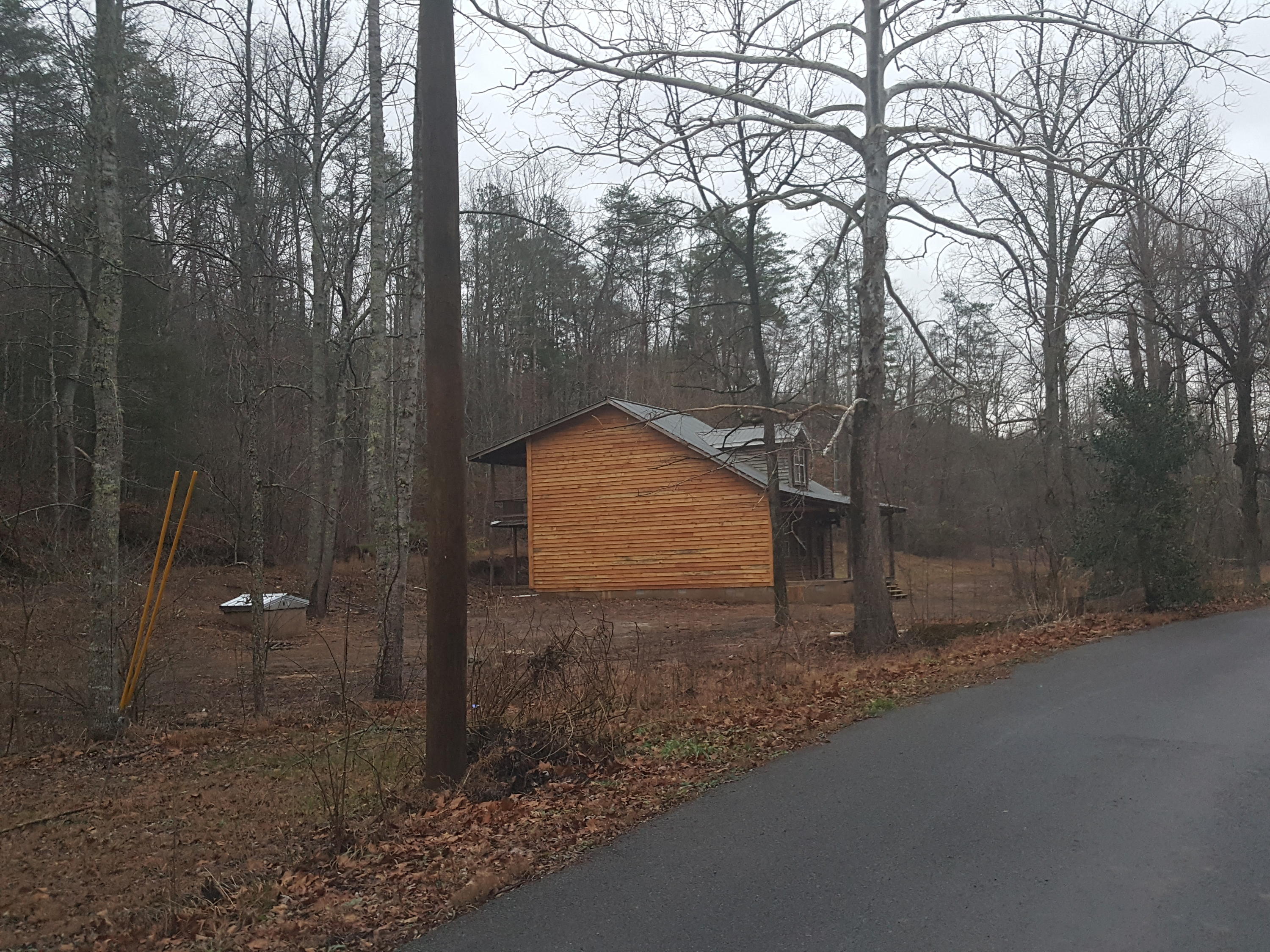 500 Three Point Road Vonore, TN 37885 - Photo 3 of 29 20161217_164020