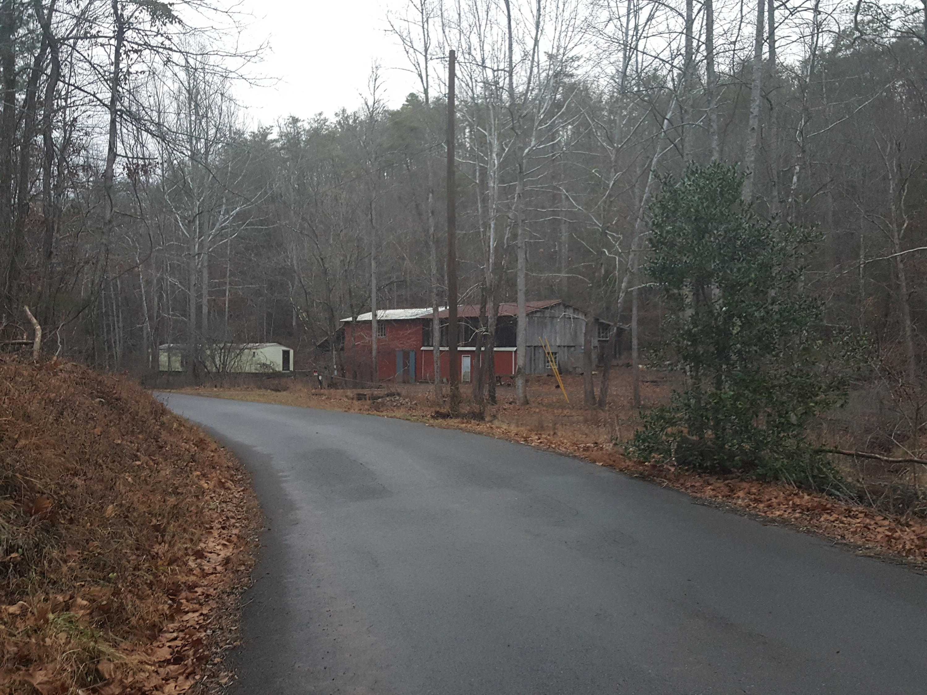 500 Three Point Road Vonore, TN 37885 - Photo 25 of 29 20161217_163620