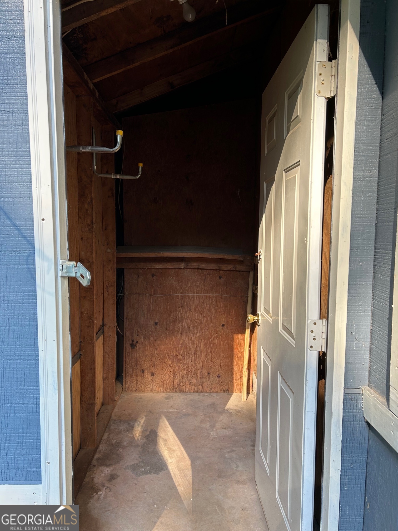 1292 Crystal Lake Road Atlanta, GA 30349 - Photo 11 of 11 a view of a door