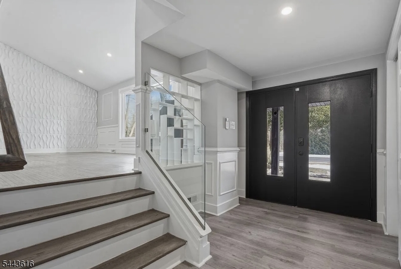 323 Parry Road Cinnaminson, NJ 08077 - Photo 4 of 24