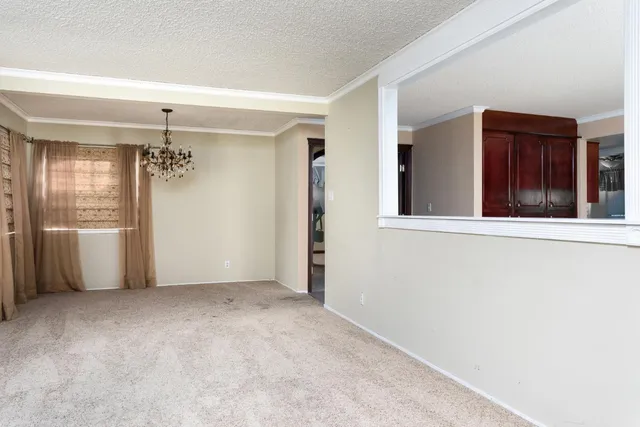 $545,000 | 450 West Alluvial Avenue, Clovis, CA 93611