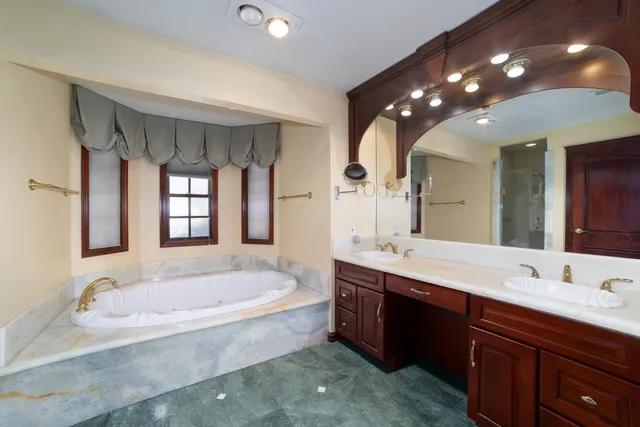 $545,000 | 450 West Alluvial Avenue, Clovis, CA 93611